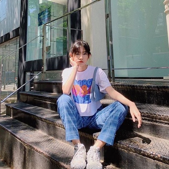 Brandy Melville jgalt blue plaid Tilden pants NWOT - Picture 5 of 7